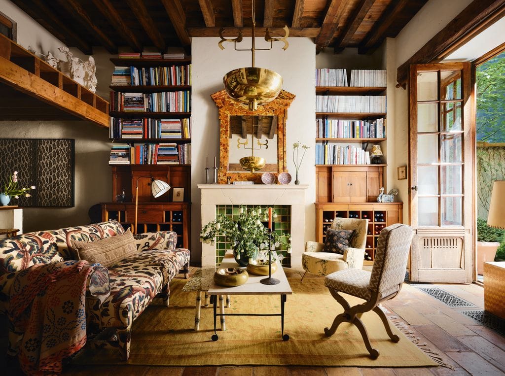 HANDICRAFT & HOME FURNISHING